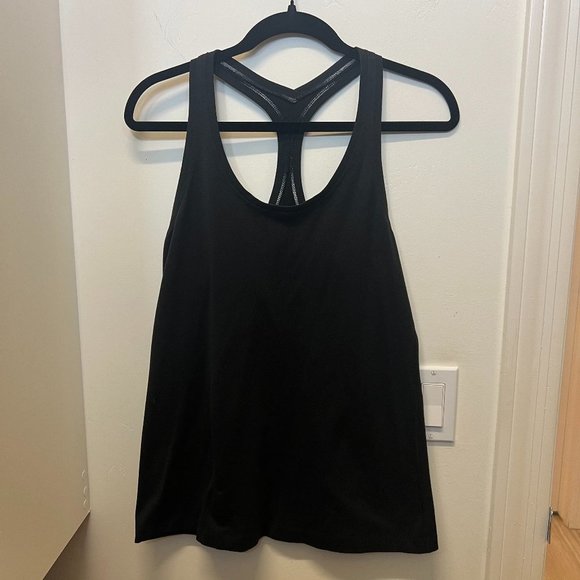Lululemon Racer Back Tank Top in Black in Size L - Picture 9 of 9